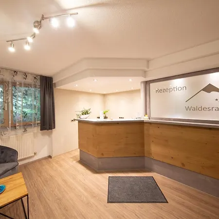 招待所 Waldesrand 3*