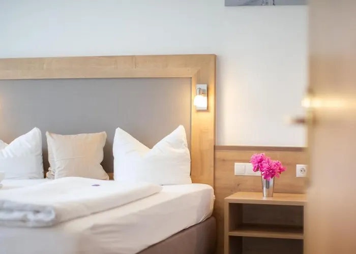 Waldesrand 3* Ζόλντεν