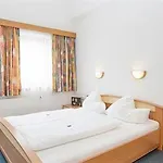 Penzion Waldesrand 3*